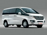 JAC M5 Minivan