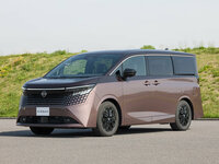 Nissan Elgrand IV (E53) Minivan