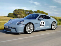 Porsche 911 S/T Coupe