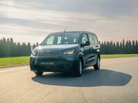 Minivan Verso L2