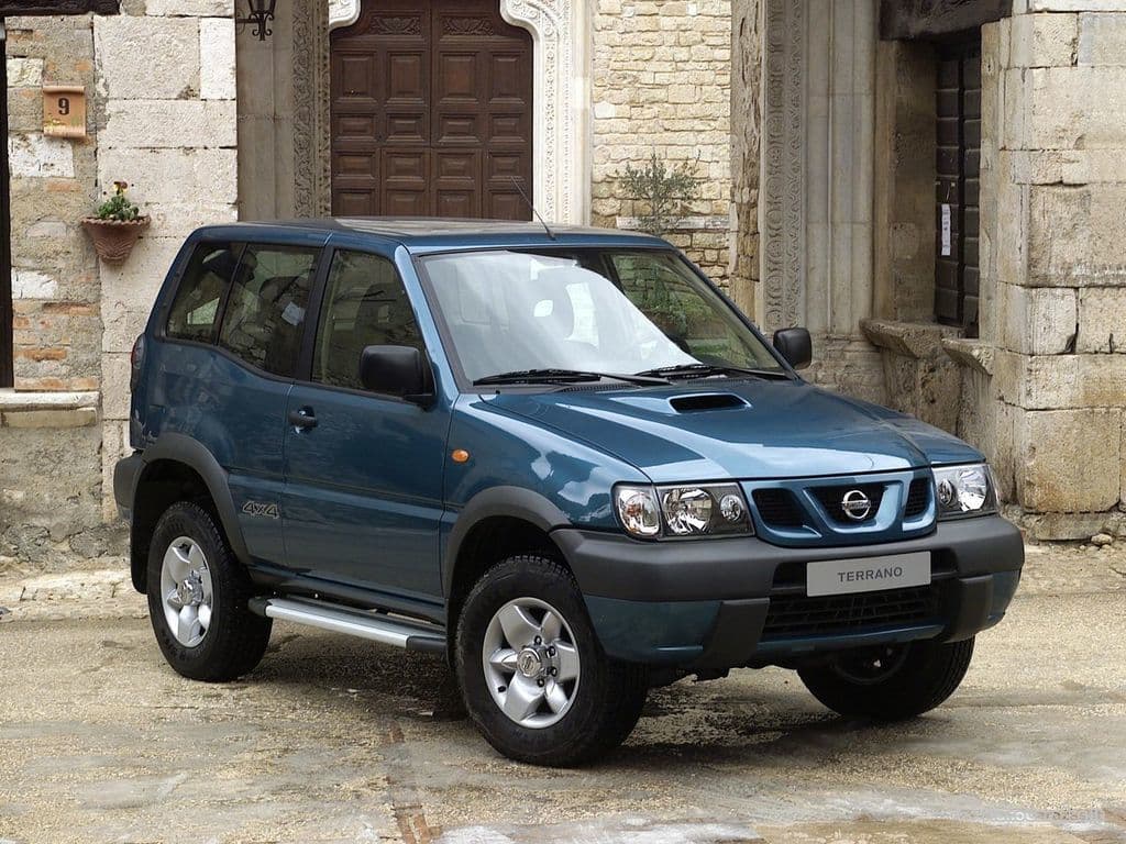 Nissan Terrano II Facelift 2 2.7 MT 125 HP AWD specifications and technical  data